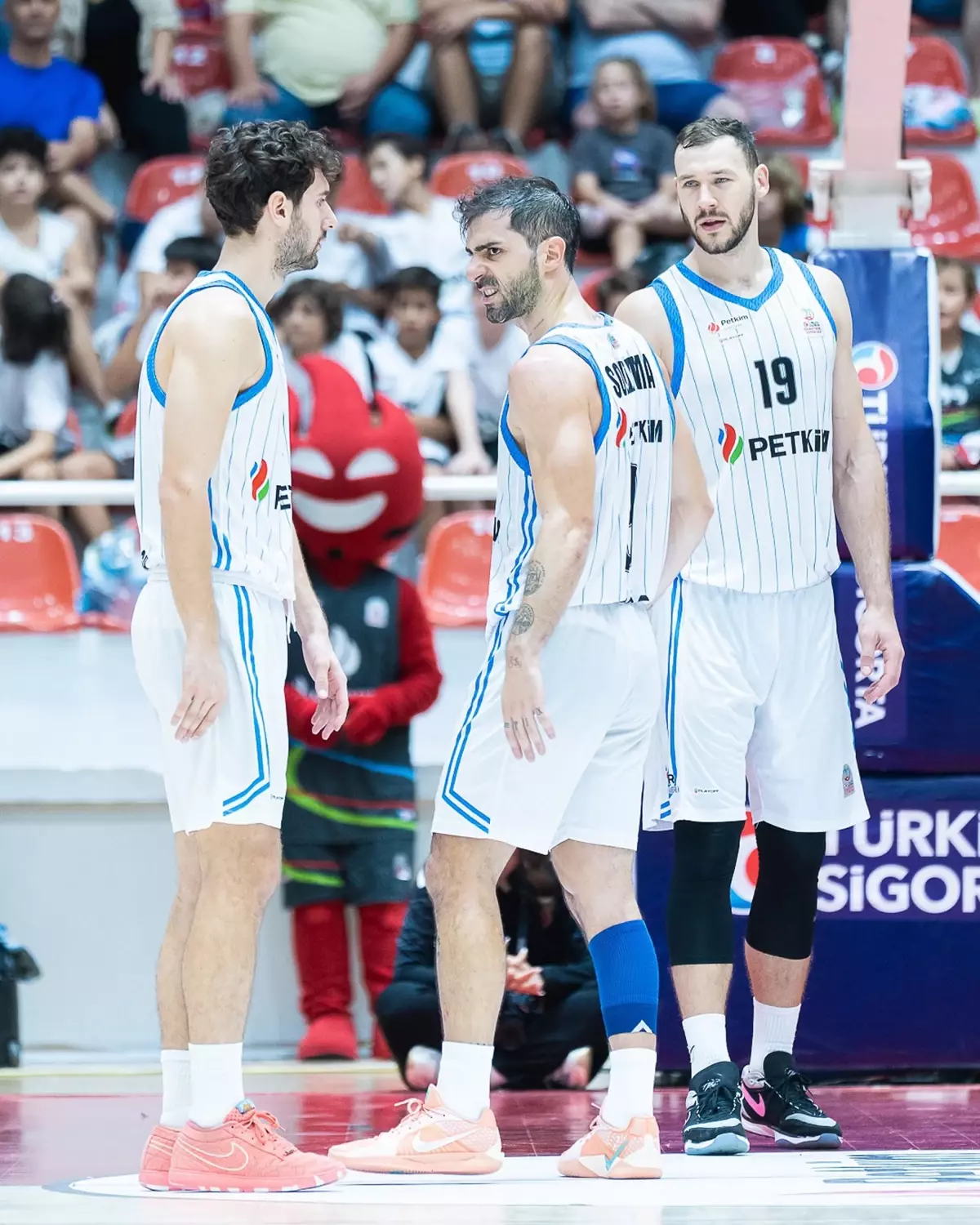 aliaga petkimspor fiba europe cupta csm corona brasovu agirliyor q4py6S5i.jpg