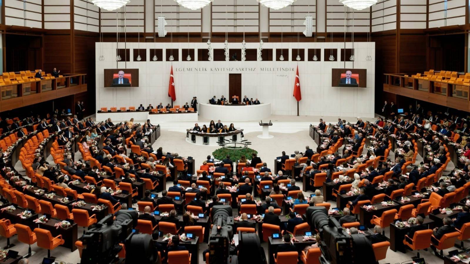 suriye ve iraka asker gondermeye iliskin cumhurbaskanligi tezkeresi tbmm baskanligina sunuldu pkk suriye merkezi yonetimine entegre olmaya yonelik adim atmayi reddediyor 3zVK6u27.jpg
