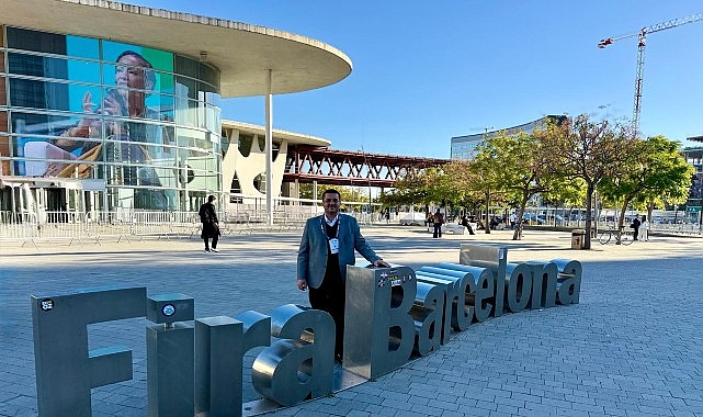 baskan demirden barcelonadaki fuarda smart torbali mesaisi nuFh3wqf.jpg