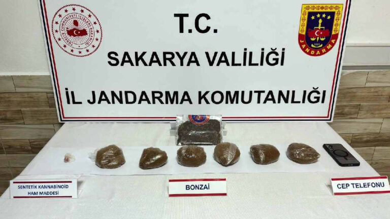sakaryada-uyusturucu-operasyonu-tutuklamalar-var-dwBqNhJs